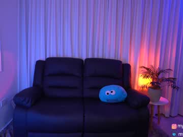 webcam girl mykinkybunny live cam image #3535806