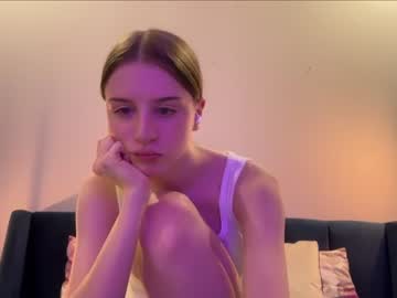 webcam tranny evie_may live cam image #9262635