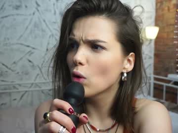 webcam couple emiliacourtney live cam image #7796782