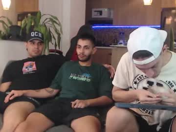 webcam man fratguysonline live cam image #5734056