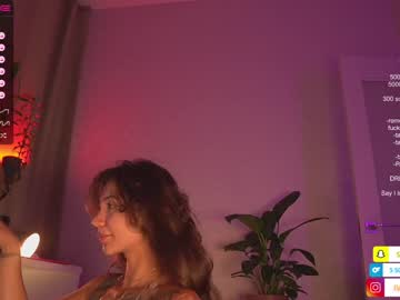 webcam girl kronniekray live cam image #6227571