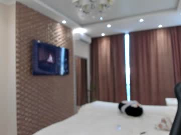 webcam girl lika_moon live cam image #3532970