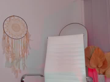 webcam girl swt_molly live cam image #10198703