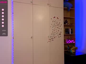 webcam girl callme_star live cam image #5564526