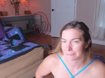 webcam girl chroniclove live cam image #10024110