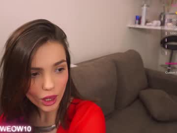 webcam couple emiliacourtney live cam image #8292870