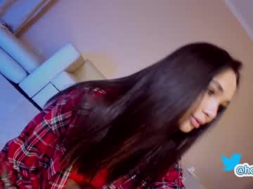 webcam girl hollyextra live cam image #4212586