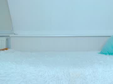 webcam girl _little_misss live cam image #6386838