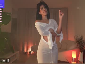 webcam girl anniehillofficial_ live cam image #10214259