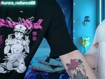 webcam couple aurora_radiance live cam image #8908397