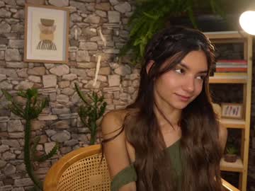 webcam girl urcutelinda live cam image #10595248