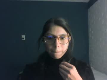webcam girl ey3swideshut live cam image #8441621