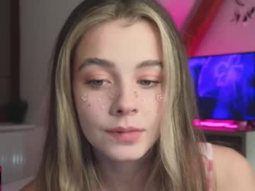 webcam girl crazydaisy_ live cam image #10939608