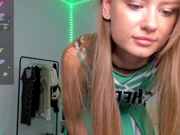 webcam girl manita_misti live cam image #10018777