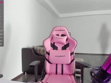 webcam girl allotropp live cam image #4767799
