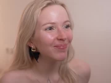 webcam girl my_stella live cam image #11918837