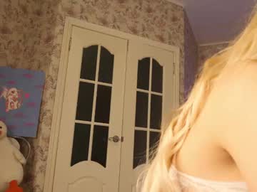 webcam girl lesi_moonie live cam image #10826948