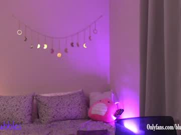 webcam girl bluebubbles118 live cam image #6094871