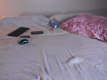 webcam girl angry_tomato_ live cam image #11399708