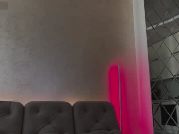 webcam girl yourhanna live cam image #10429255