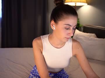 webcam girl tessarosse_ live cam image #8735262