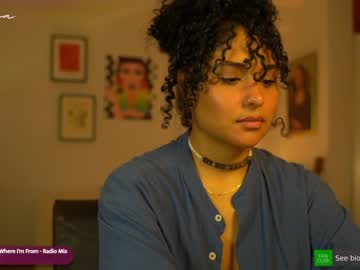 webcam girl arletnoa live cam image #8859333