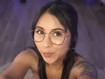 webcam girl gigi_ulala live cam image #8906540