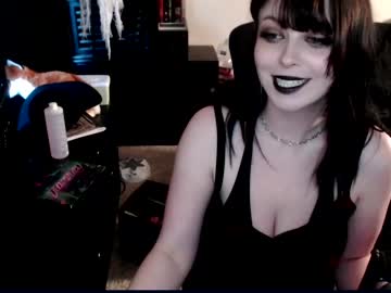 webcam girl lilypixel live cam image #2733654