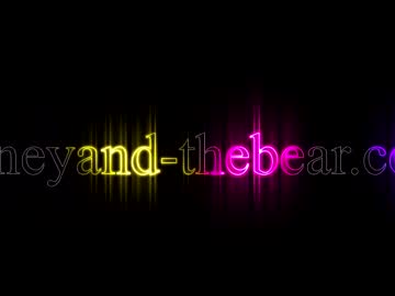 webcam couple honeyand_thebear live cam image #2598371
