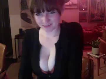 webcam girl cali_poppy live cam image #1345270