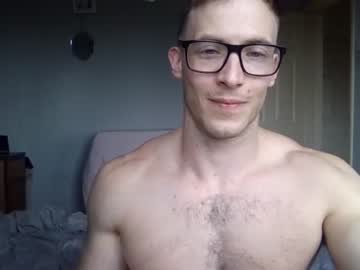 webcam man tom90ukx live cam image #9037695