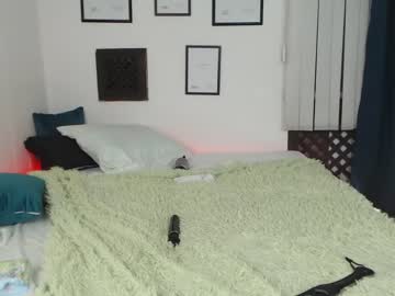 webcam man 620two live cam image #5426395