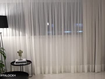 webcam girl tifalock_ live cam image #7317333