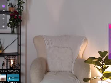 webcam girl lucylia_ live cam image #12943354