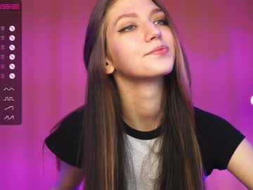webcam girl angels_kiss live cam image #3656700