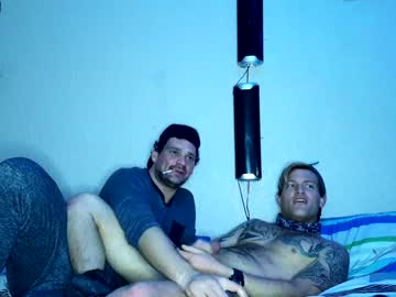 webcam couple blueishred2 live cam image #2653471
