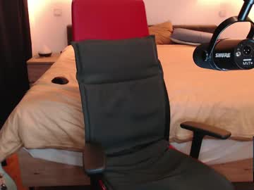webcam man ironthud live cam image #12515751