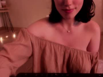 webcam girl lilamytee1 live cam image #9473710