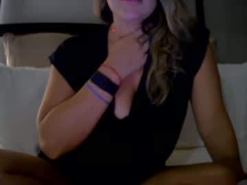 webcam girl insatiableigh live cam image #2792744