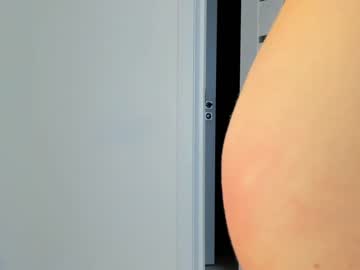 webcam girl molly__meow live cam image #8756490