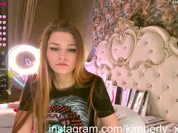 webcam girl queenafina live cam image #21753