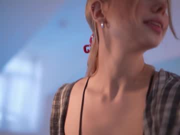 webcam girl april_blush live cam image #12475364
