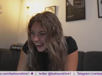 webcam girl leahsunshine live cam image #5209813