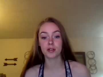 webcam girl bubblybaby06 live cam image #2600456