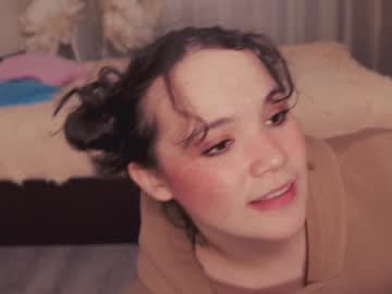 webcam girl chery_lady22 live cam image #4934375
