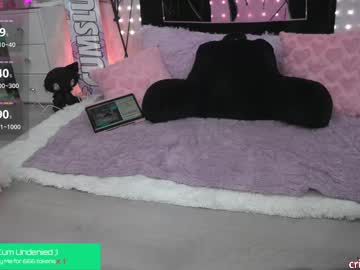 webcam girl crimsonkitten live cam image #12611845