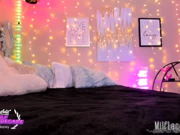 webcam girl milf_lacey live cam image #3953514