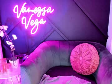 webcam girl vanessa_vega live cam image #4960573