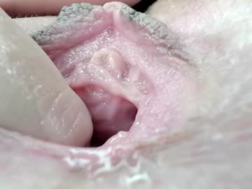 webcam girl courtney_luv live cam image #10413028