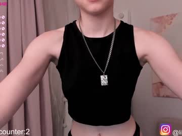 webcam girl lily_ewing live cam image #4214322